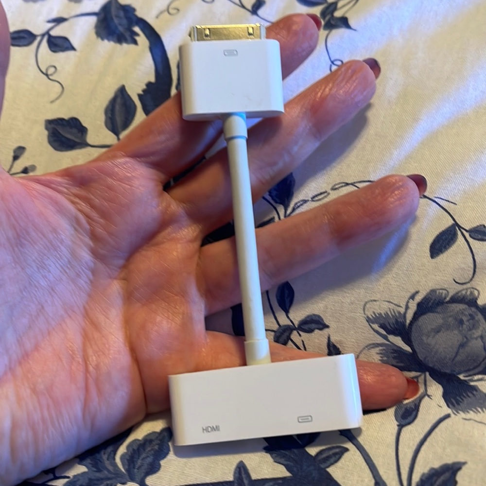 Apple 16 pin HDMI/ USB Adapter